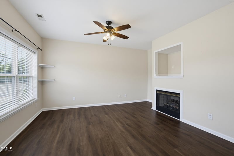 217 Dairy Rd, Clayton, NC 27520