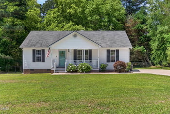 217 Deep Creek Dr, Clayton, NC 27520