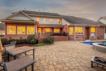 217 Forest Creek Dr, Fayetteville, NC 28303