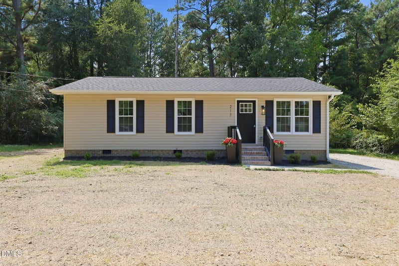 217 Fox Run Dr, Wendell, NC 27591