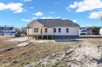 217 Freedom Rdg Dr, Smithfield, NC 27577