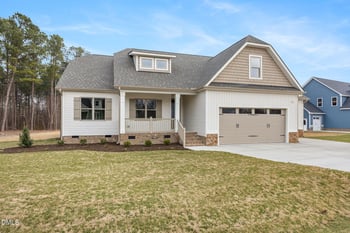 217 Freedom Rdg Dr, Smithfield, NC 27577