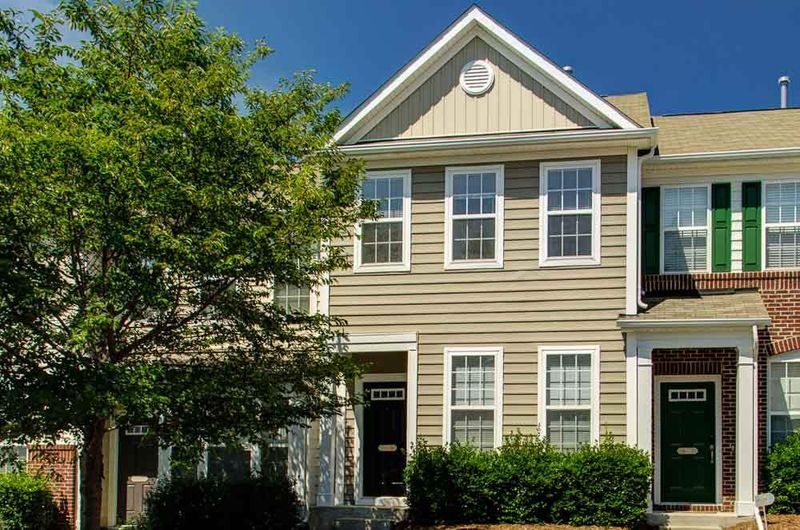 217 Grey Elm Trl, Durham, NC 27713