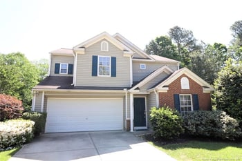 217 Hartshorn Ct, Holly Springs, NC 27540