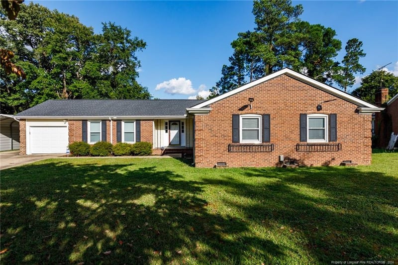 217 Haverhill Dr, Fayetteville, NC 28314