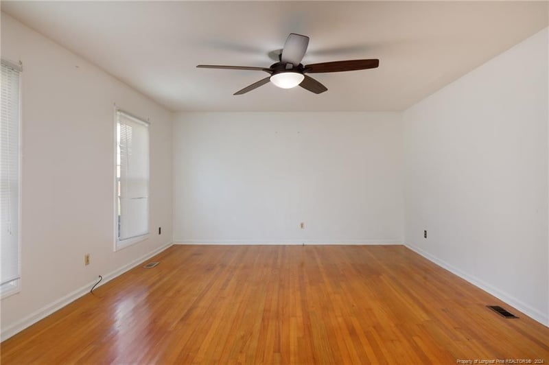 217 Haverhill Dr, Fayetteville, NC 28314