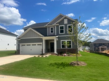 217 Hickory Grove Dr, Sanford, NC 27330