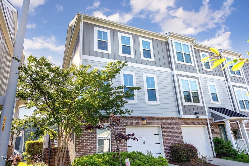 217 Jones Hill Rd, Holly Springs, NC 27540