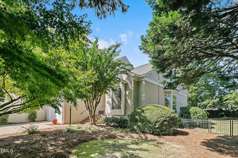 217 Litchfield Pl, Fayetteville, NC 28305
