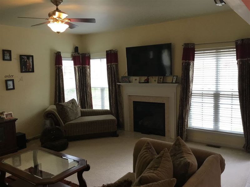 217 Mabley Pl, Cary, NC 27519