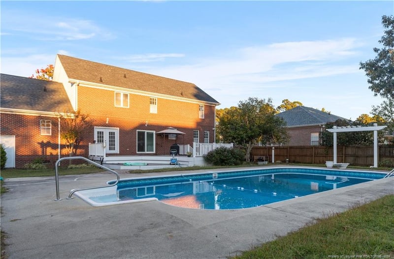 217 N Marion Dr, Goldsboro, NC 27534