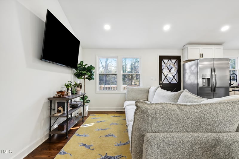 217 Northfield Dr, Raleigh, NC 27609