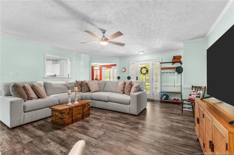 217 Oates Dr, Fayetteville, NC 28311