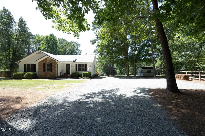 217 Petty Rd, Sanford, NC 27330