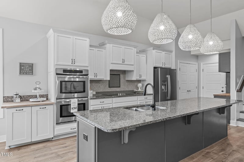 217 Pointe Park Cir, Holly Springs, NC 27540