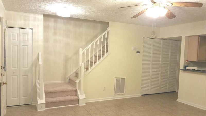 217 Rosebrooks Dr, Cary, NC 27513