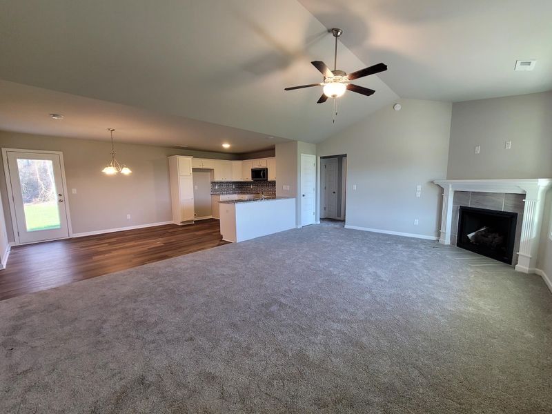 217 Sandcastle Ln, Four Oaks, NC 27524
