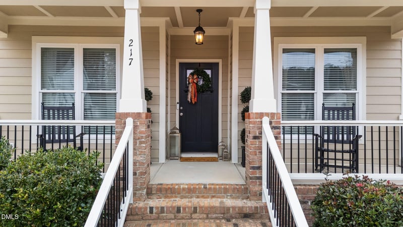 217 Skymont Dr, Clayton, NC 27527