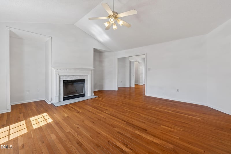 217 Stargate Rd, Holly Springs, NC 27540