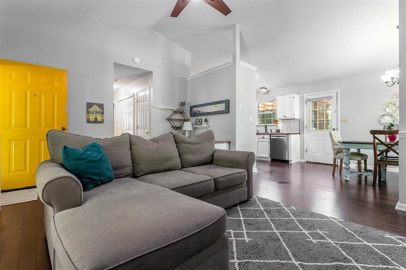 217 Steeple Rd, Holly Springs, NC 27540