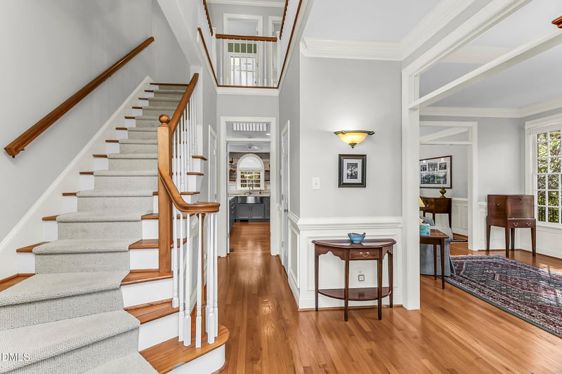 217 Stratford Dr, Chapel Hill, NC 27516