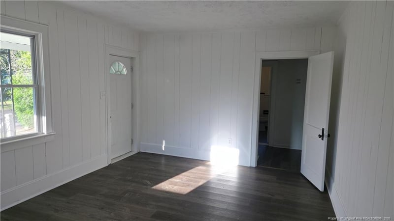 217 Sunset Ave, Fayetteville, NC 28301