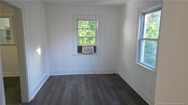 217 Sunset Ave, Fayetteville, NC 28301