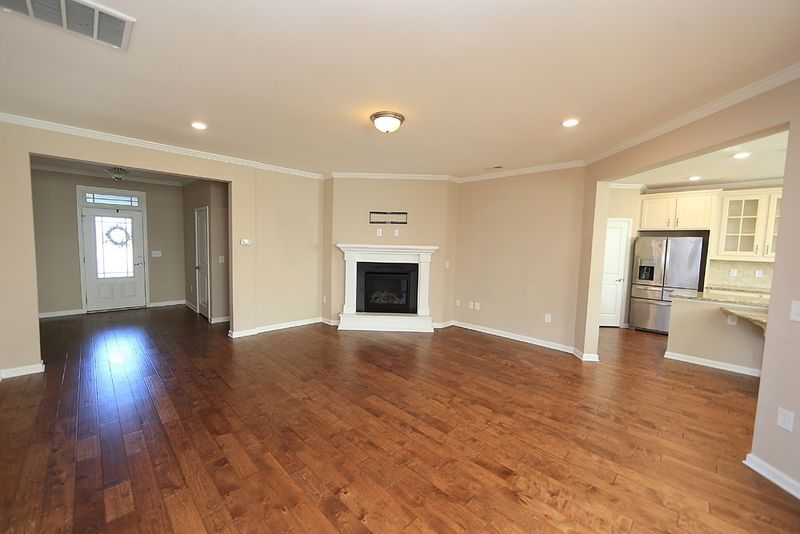 217 Tazwell Hall Ln, Wake Forest, NC 27587