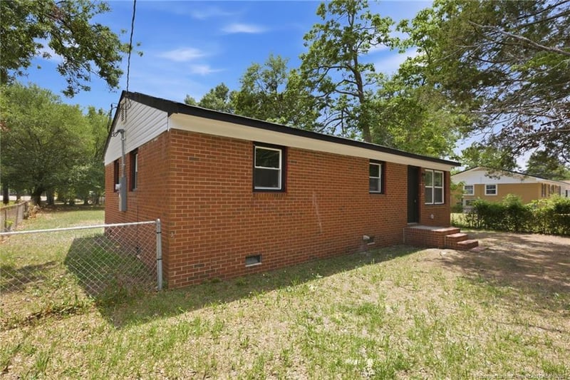 217 Teague St, Fayetteville, NC 28306