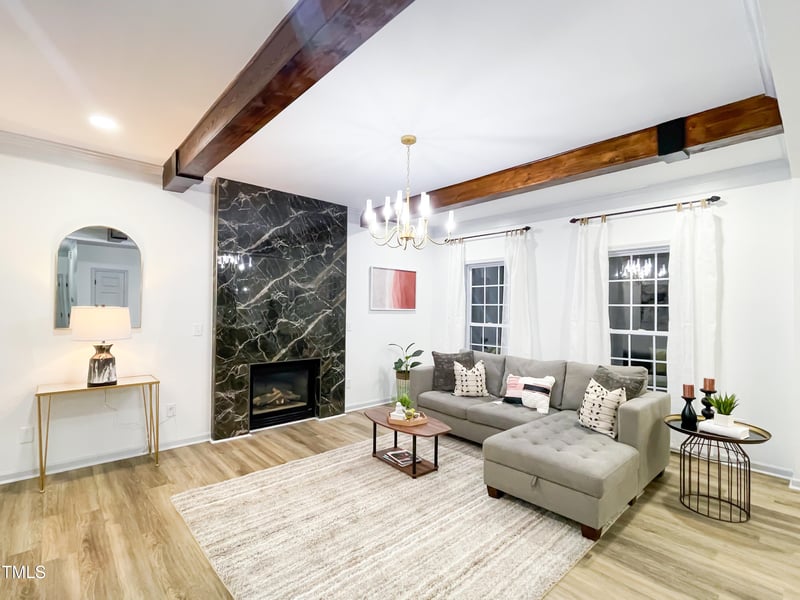 217 Tecumseh Ct, Cary, NC 27513