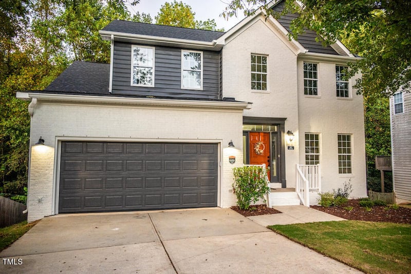 217 Tecumseh Ct, Cary, NC 27513