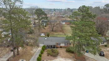 217 Tiverton St, Fayetteville, NC 28314