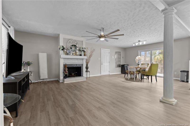 217 Tiverton St, Fayetteville, NC 28314