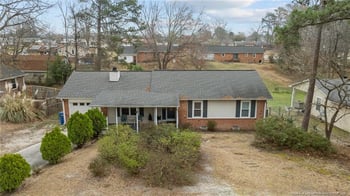 217 Tiverton St, Fayetteville, NC 28314
