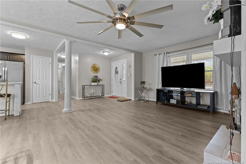 217 Tiverton St, Fayetteville, NC 28314