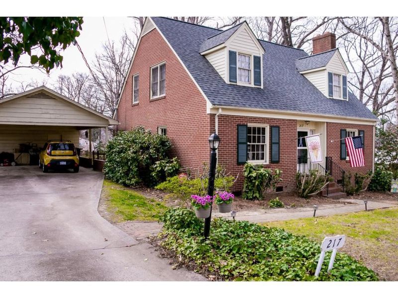 217 Trail Eight, Burlington, NC 27215