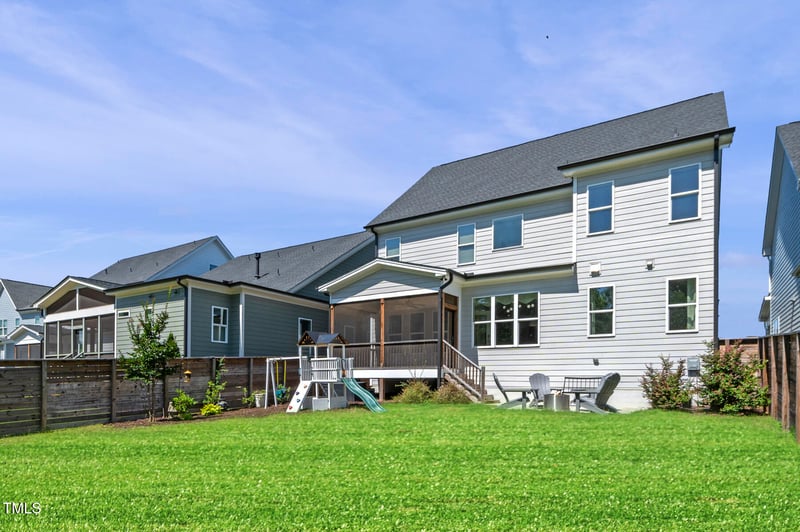 217 Tumbling River Dr, Wendell, NC 27591
