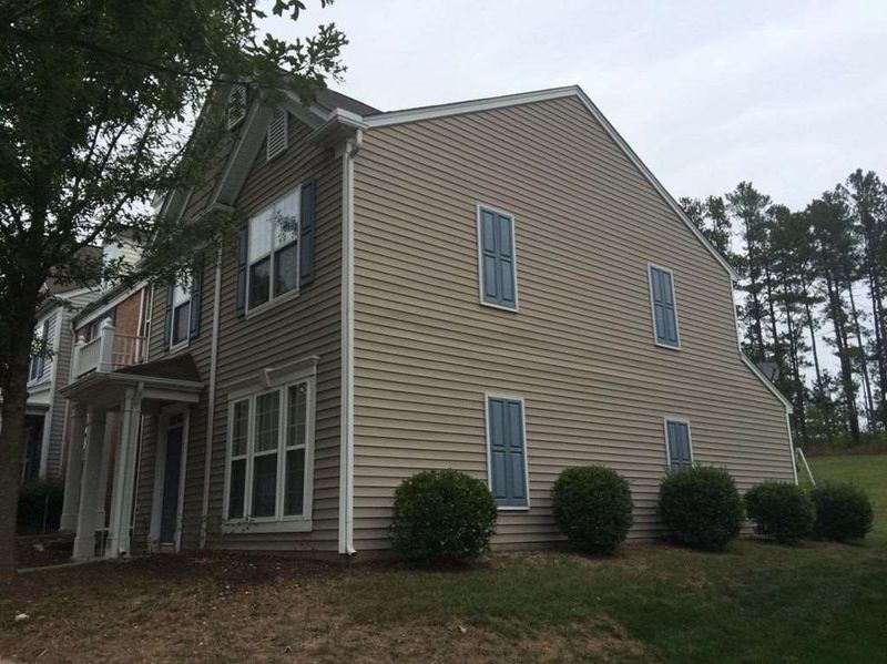 217 Walnut Woods Dr, Morrisville, NC 27560