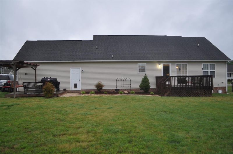 217 Wateroak Dr, Smithfield, NC 27577