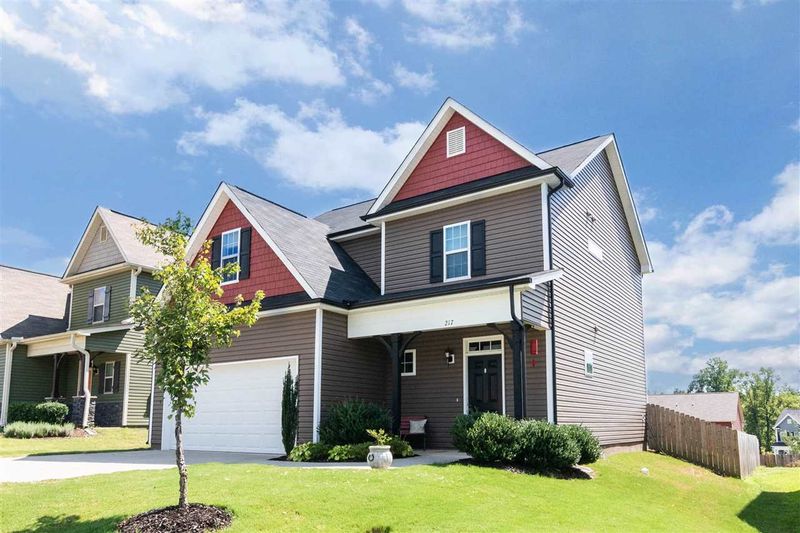 217 E Webber Ln, Clayton, NC 27527