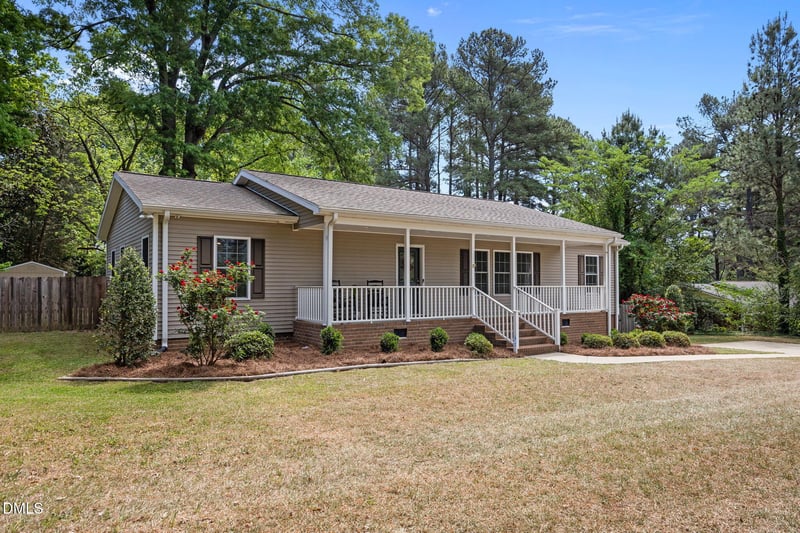 217 Winterlocken Dr, Sanford, NC 27330
