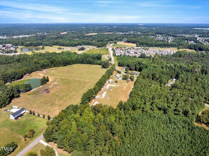 2172 Amelia Church Rd, Clayton, NC 27520