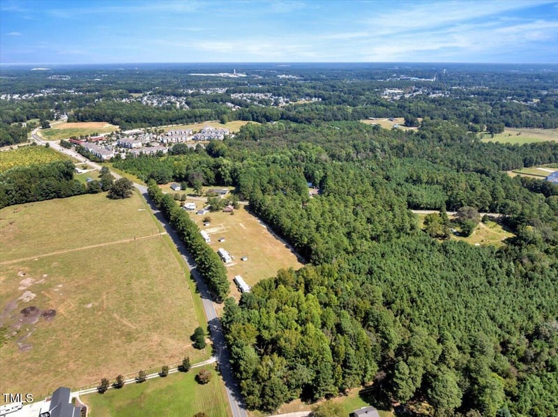 2172 Amelia Church Rd, Clayton, NC 27520