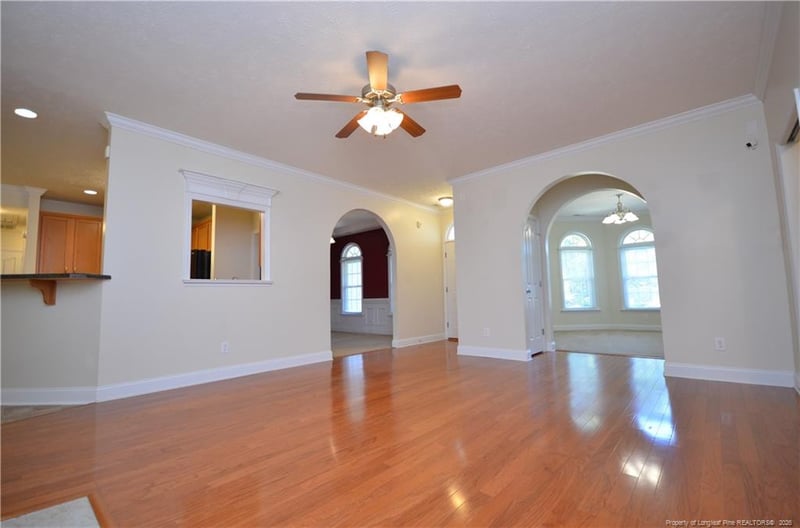 2174 Cora Dr, Hope Mills, NC 28348