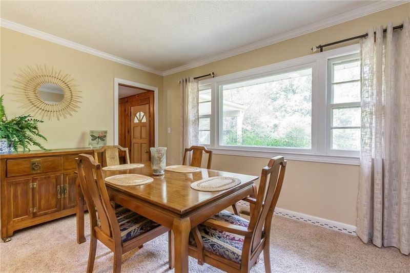 2175 Woodland Ave, Burlington, NC 27215