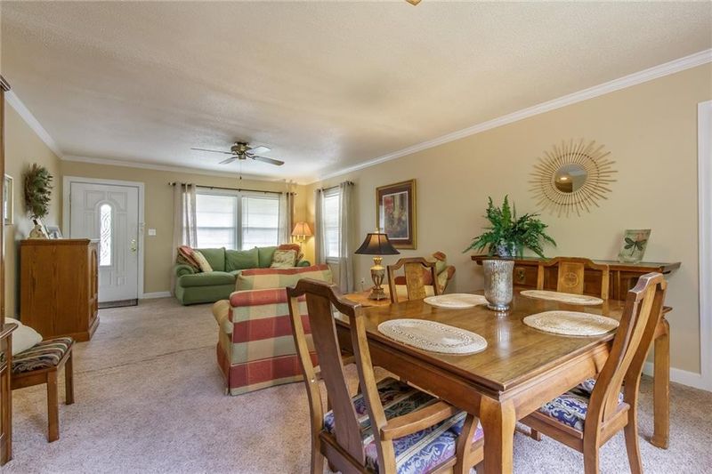 2175 Woodland Ave, Burlington, NC 27215