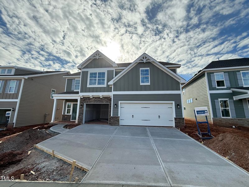 2176 Pink Peony Cir #166, Durham, NC 27703