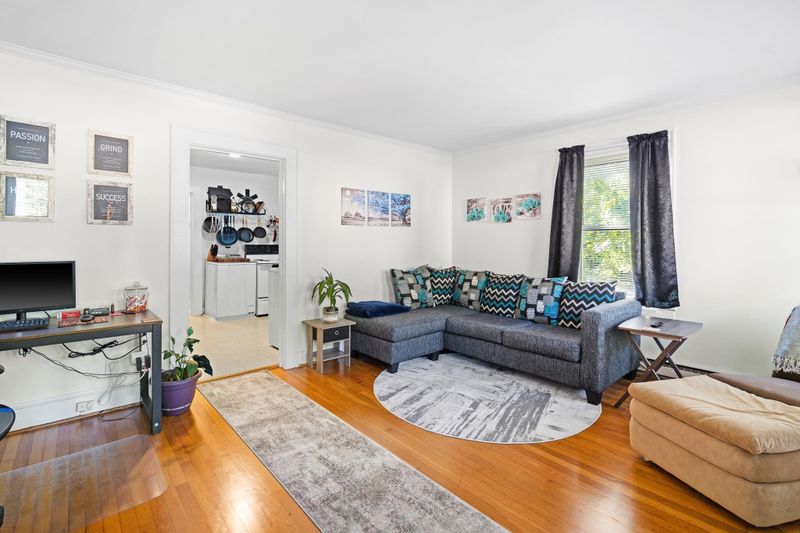 218-220 Markham St, Burlington, NC 27215