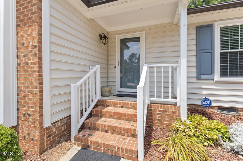 218 Arvo Ln, Cary, NC 27513