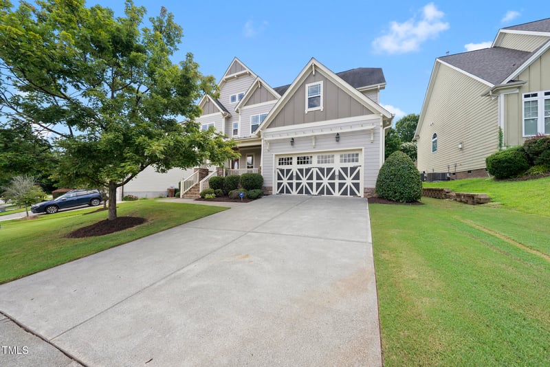 218 Ashdown Forest Ln, Cary, NC 27519